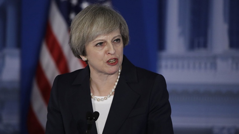 تێرێزا می ڕوو لە ناتانیا ھۆ : لەندەن پێبەندی پاراستنی ڕێککەوتنی ناڤۆکییە لەگەڵ ئێران دا