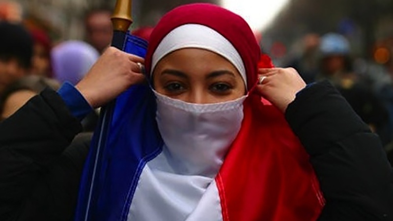 Francuska zabranila rad organizaciji za borbu protiv islamofobije
