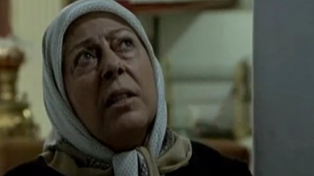 بەشێک لە فیلمی سینەمایی ئێره بەبێ من