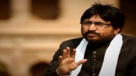 مسجد کے سامنے مجسمہ نصب کرنا مناسب نہیں: مولانا یعسوب عباس