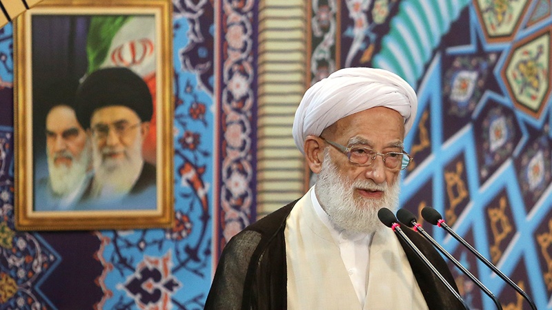 Tehranın müvəqqəti imam cüməsi: İran xalqı sanksiyalar və fitnələrə qalib gələcək