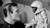 24.juli 1964: Barni, majmun u ulozi astronauta u filmu 