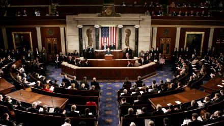 گەڵاڵەی کۆنگرەی ئەمریکا بۆ هەڵوەشاندنی کۆنترۆڵی ترامپ بەسەر پاشەکەوتە ناڤۆکییەکان