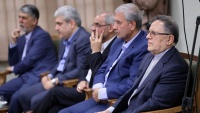 Susret iranskog predsjednika i članova vlade s liderom Islamske revolucije
Susret iranskog predsjednika i članova vlade s liderom Islamske revolucije
