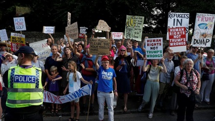 خۆپێشاندانی بەرفراوانی نەیارانی ترەمپ له ئینگلیز