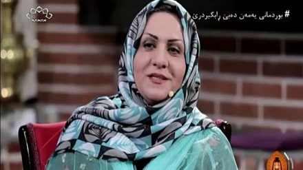 مونیره فەیزه نووسەر و شاعیری بۆکانی