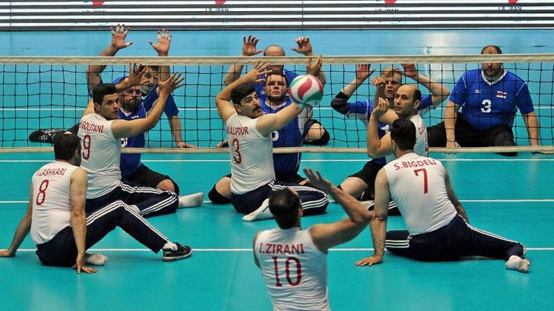 İranın oturaq voleybol komandası Rusiyanı da məğlub etdi 