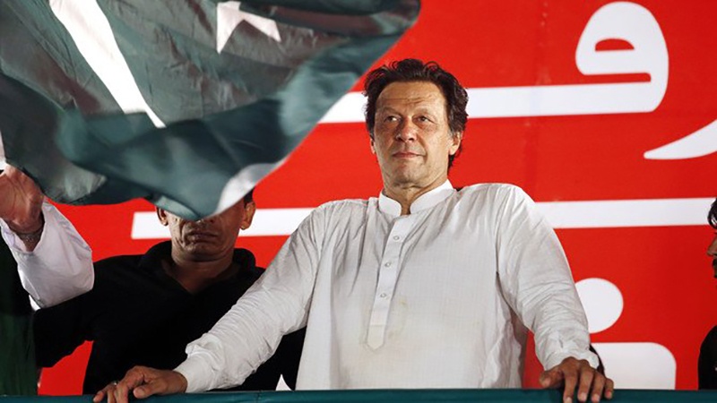 پاکستان میں طاقتور کا احتساب شروع ہوچکا ہے: عمران خان