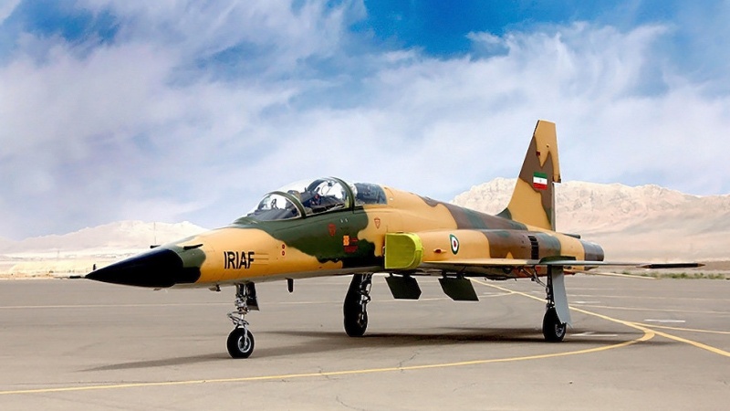 دەنگدانەوەی بەربڵاوی ، کەڵک وەرگرتن لە یەکەم فڕۆکەی جەنگی خۆماڵیی ئێران لە میدیاکانی ناوچەیی و نێودەوڵەتی 