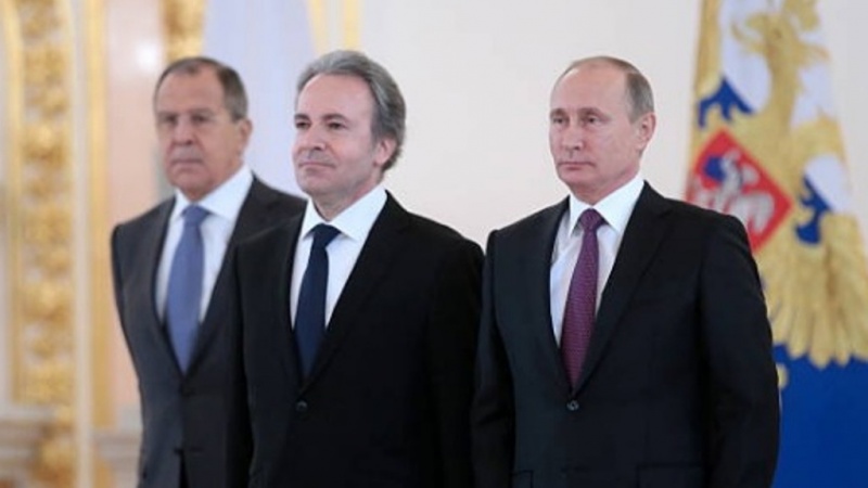Rusiya və Yunanıstan arasında diplomatik savaş