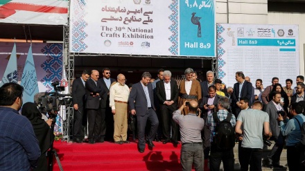 تہران میں ہینڈ میڈ سے بنی ہوئی اشیاء کی تیسویں نمایش گاہ