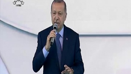 Ərdoğan Türkiyənin ABŞ-ın təzyiqləri və təhdidlərinə təslim olmayacağını dedi