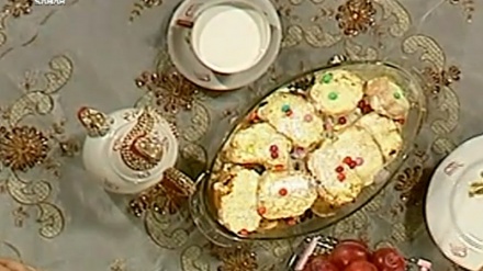 پودینگی نان و سێو
