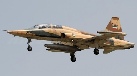 فنی خرابی کے باعث ایران کا ایف 5 طیارہ گر کر تباہ، پائلٹ شہید