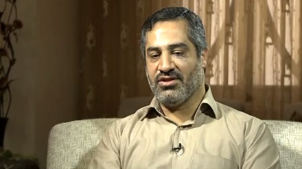 بەشێک لە بەڵگه فیلمی ڕێڕەوانی نوور