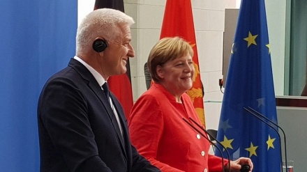 Merkel - Marković: Nema promjena granica na Balkanu