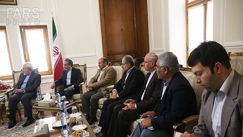 دیداری وەزیری دەرەوەی ئێران لەگەڵ  سەرۆک کۆمار و  وەزیری دەرەوەی سەنگاپوور