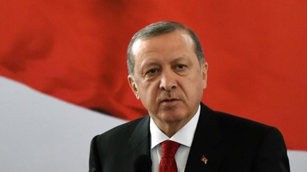  Erdogan: Tirkîye ket ber êrişa aborî ya Amerîkayê