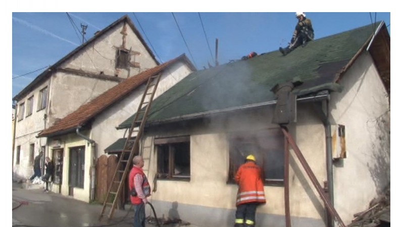 U Bugojnu u požaru stradala dvojica mladića i ubijena starica