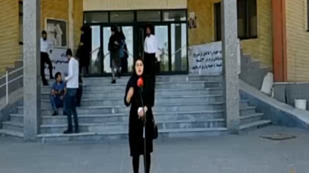 بڵندگۆی ئازاد سەبارەت بە فیمینیزم و جێ و شوێنی ئافرەت لە ئیسلام دا