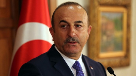 Çavuşoğlu: Türkiyə sanksiyalara rəğmən, İranla həmkarlığı davam etdirəcək