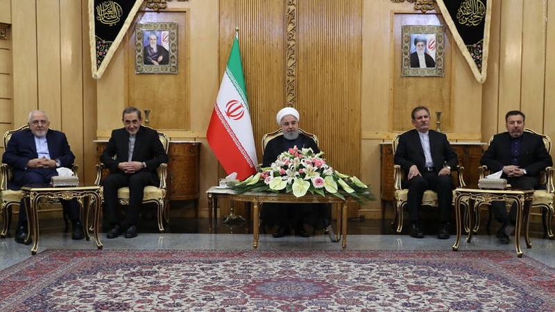 Ruhani: Amerika İranda əmin-amansızlıq yaratmaq istəyir