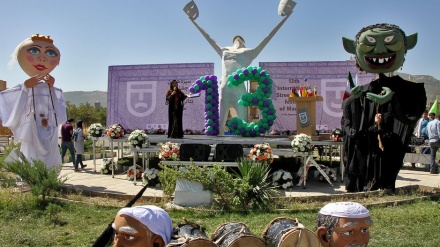   سێزدەهەمین خولی فستیڤاڵی شانۆی سەرشەقامی مەریوان