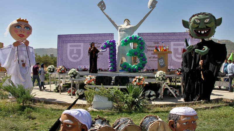   سێزدەهەمین خولی فستیڤاڵی شانۆی سەرشەقامی مەریوان