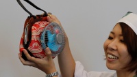 Torba s ventilatorom na vrućini u Japanu