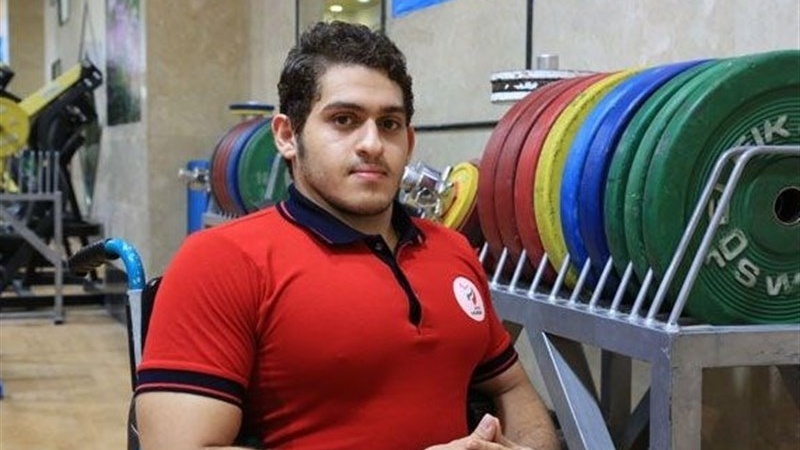 İranlı gənc atlet əllillərarası ağırlıqqaldırmaq üzrə dünya rekordunu təzələdi