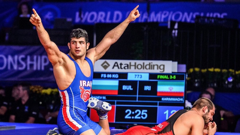 İran Macarıstanda keçirilən güləş yarışlarında daha bir bürünc medal qaza