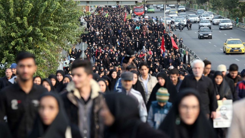 اربعین ملین مارچ میں شریک نہ ہونے والے ایرانیوں کا مارچ