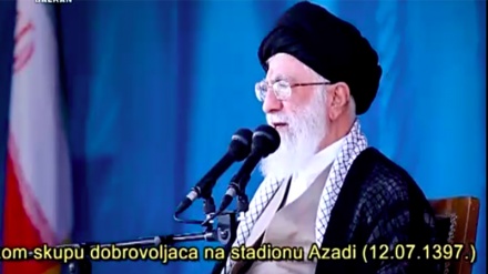 Govori lidera islamske revolucije na velikom skupu dobrovoljaca na stadionu Azadi