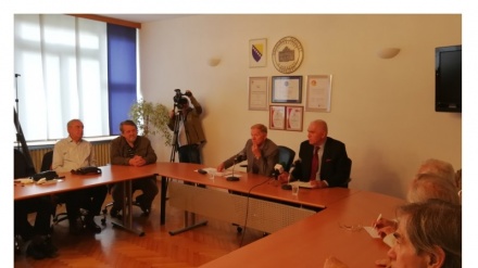 Komšić: Apstinenti od izbora nisu zadovoljni ni vlastima ni alternativama