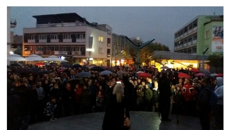 Građani Bihaća ostaju pri svojim zahtjevima za rješenje situacije s migrantima