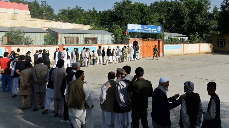 افغانستان میں پارلیمانی انتخابات کے لئے پولنگ