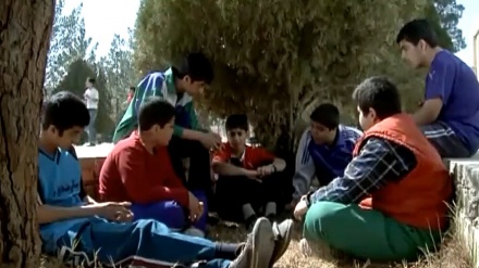 بەشێک لە فیلمی سینەمایی پۆڵی سێی بێ