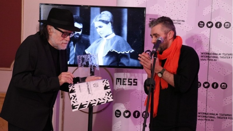 Josipu Pejakoviću uručen Zlatni lovorov vijenac za doprinos umjetnosti teatra