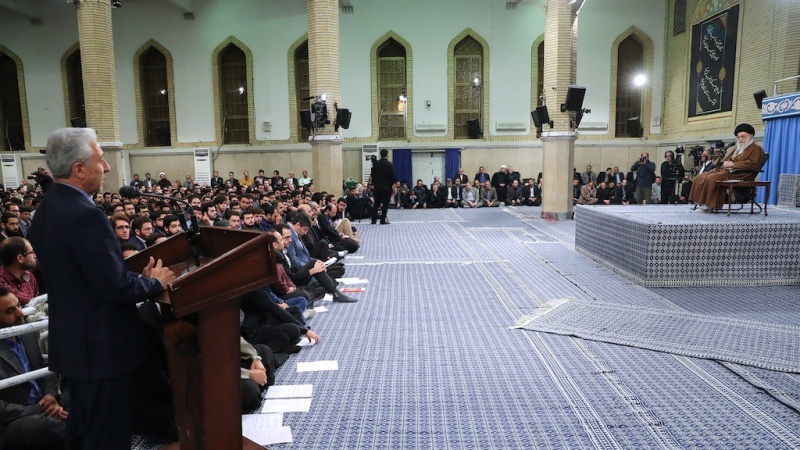 دشمن کی تشہیراتی جنگ میں بھی فتح ایران کی ہو گی، رہبر انقلاب اسلامی  