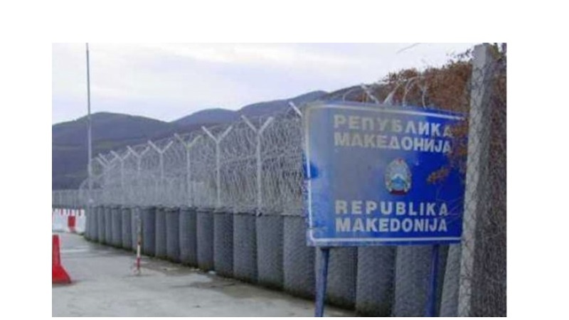 Upozorenje migrantima: Makedonski vojnici pucali u vazduh na granici sa Grčkom