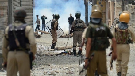 ہندوستان کے زیرانتظام کشمیر کی بحرانی صورت حال