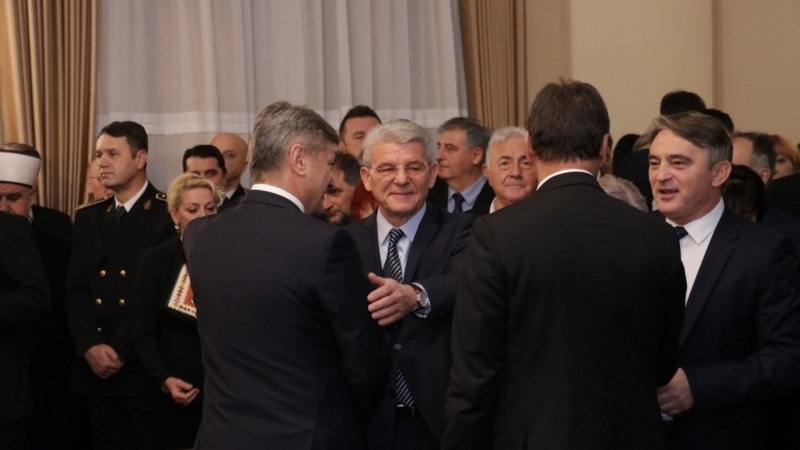 Komšić i Džaferović upriličili svečani prijem u Predsjedništvu BiH