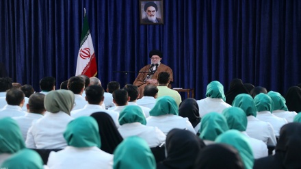 دنیا کی موجوده جنگ ارادوں کی جنگ ہے - رہبر انقلاب اسلامی آیت الله العظمی سید علی خامنہ ای