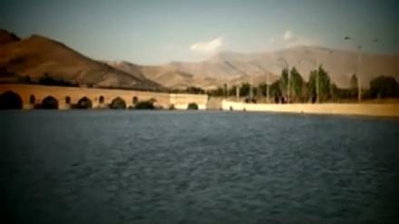 گۆرانیێکی خۆش بە دەنگی مامۆستا حەسەن زیرەک لە بەرنامەی ساباتی سۆز