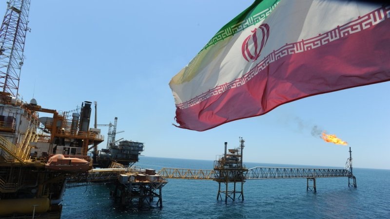 Rohani: Iran će nastaviti da prodaje svoju naftu