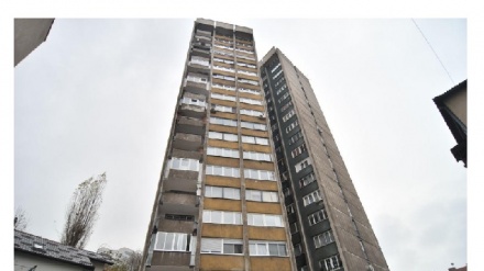 Sarajevo: Muškarac izvršio samoubistvo skokom sa 14. sprata zgrade