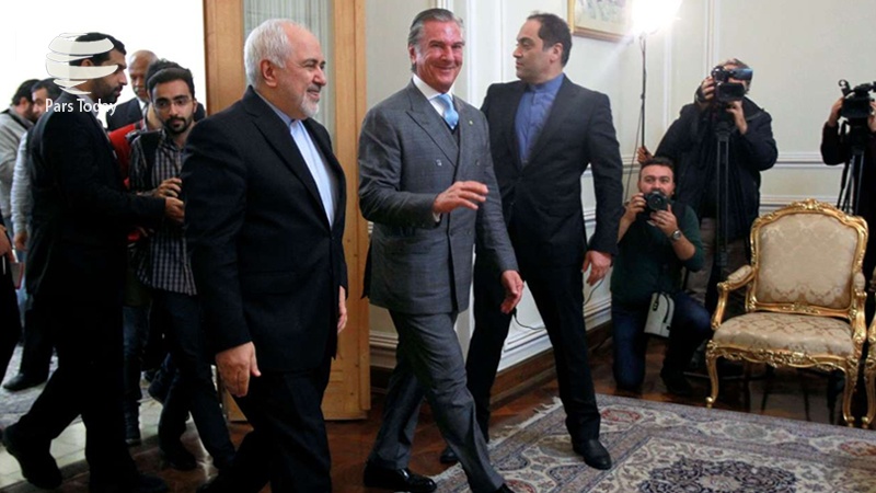میونخ میں ایران کے وزیر خارجہ کے عالمی رہنماؤں سے صلاح و مشورے 