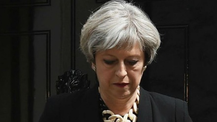 برطانوی حکومت کے خلاف تحریکِ عدم اعتماد پیش