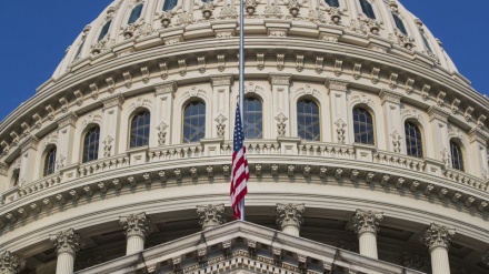 Amerika demonstracijama u Iraku želi pripisati međunarodni karakter