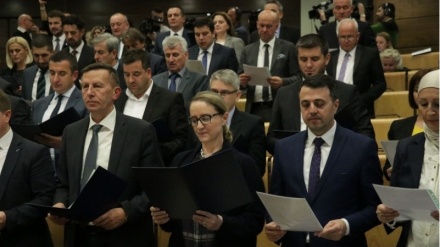 Novoizabrani federalni poslanici položili zakletvu